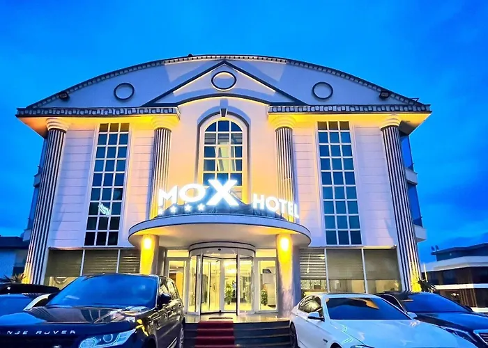 Mox Hotel Wellness & Spa